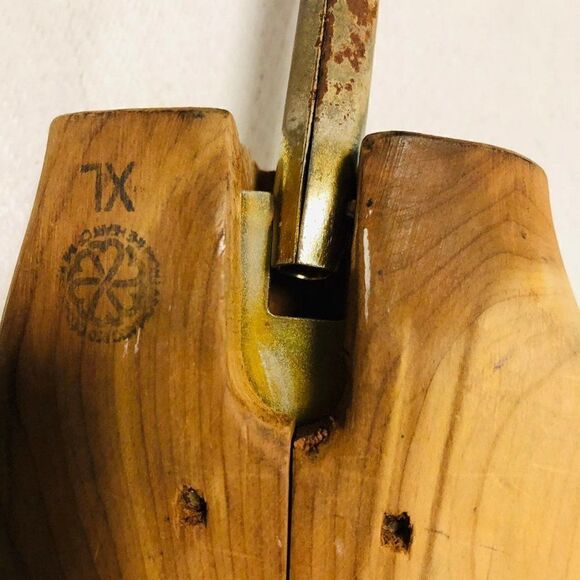 Vintage Travel Tree Shoe Keeper Wood Mens size XL - Picture 2 of 4